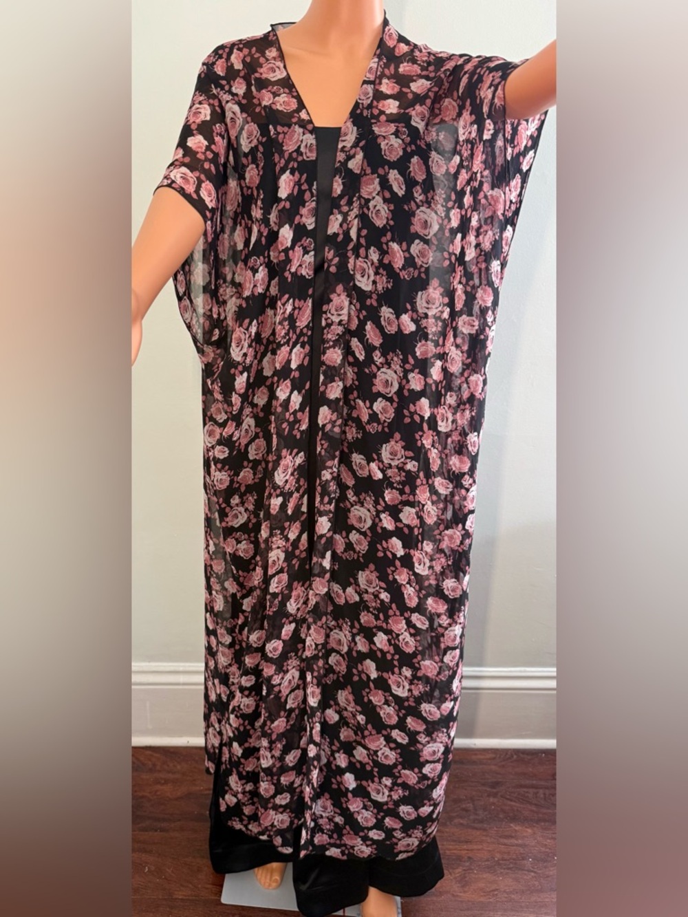 Forever 21 floral print duster. Sz.M